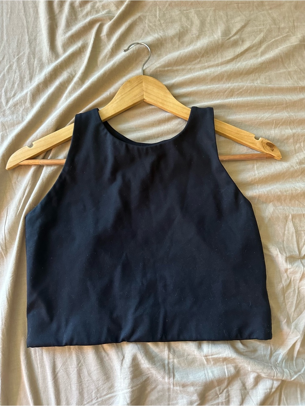Black Girlfriend Collective Dylan crop top sports bra Sz L for athletic/workout